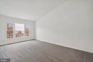 8010 Craddock Rd, Greenbelt, MD 20770 - Photo 28