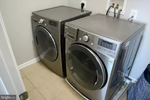 2716 Lake Forest Dr, Upper Marlboro, MD 20774 - Photo 16