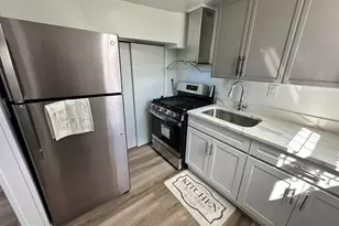 2627 Colebrooke Dr, Temple Hills, MD 20748 - Photo 8