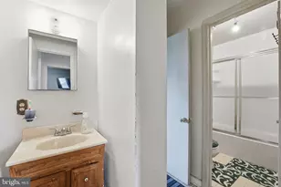 9005 Continental Pl, Hyattsville, MD 20785 - Photo 22