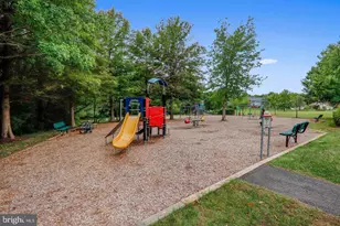 12005 Backus Dr, Bowie, MD 20720 - Photo 74