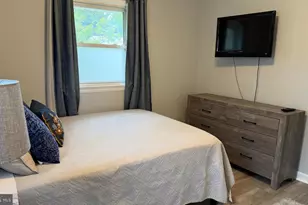 2208 Vermont Ave, Landover, MD 20785 - Photo 10