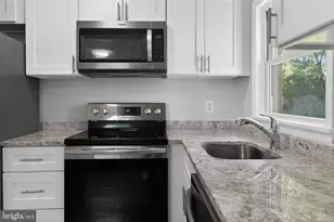 6810 Pickett Dr, Suitland, MD 20746 - Photo 22