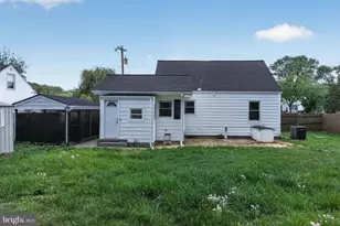 6810 Pickett Dr, Suitland, MD 20746 - Photo 40