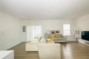 10849 Foxtrot Cir, Upper Marlboro, MD 20772 - Photo 6