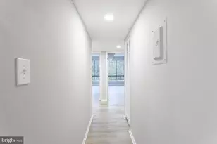 8467 Greenbelt Rd, Greenbelt, MD 20770 - Photo 16