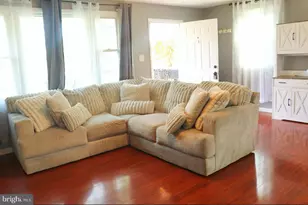 3135 Pyles Dr, Upper Marlboro, MD 20774 - Photo 2