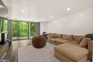 3352 Huntley Sq Dr, Temple Hills, MD 20748 - Photo 10