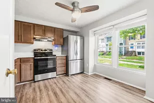 11236 Westport Dr, Bowie, MD 20720 - Photo 2