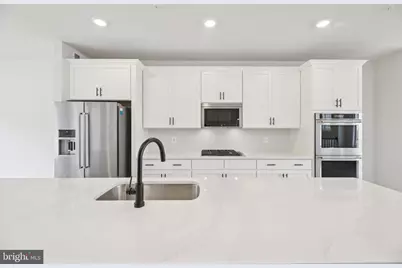 2912 Lewis and Clark Avenue, Upper Marlboro, MD 20774 - Photo 4