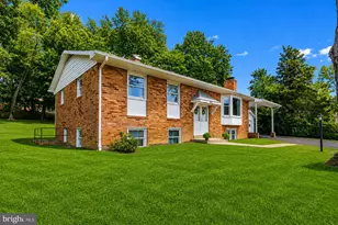 9716 Dale Dr, Upper Marlboro, MD 20772 - Photo 2