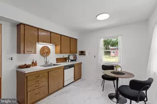 9716 Dale Dr, Upper Marlboro, MD 20772 - Photo 12
