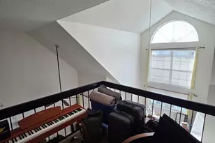 14049 Vista Dr, Laurel, MD 20707 - Photo 10