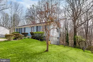 12305 Sturdee Dr, Upper Marlboro, MD 20772 - Photo 2