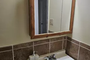 1306 Wembley Dr, Upper Marlboro, MD 20774 - Photo 16