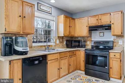 8302 Climbing Fern Court, Bowie, MD 20715 - Photo 10