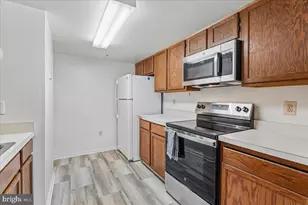 7906 Bayshore Dr, Laurel, MD 20707 - Photo 12