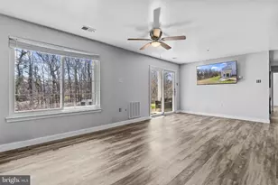 8730 Grasmere Ct, Fort Washington, MD 20744 - Photo 2