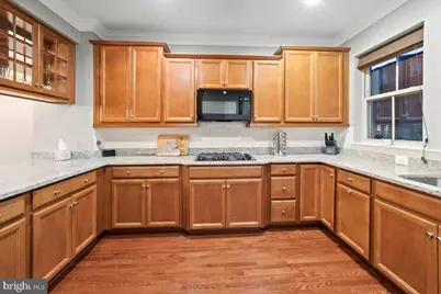 852 Regents Square #343, Oxon Hill, MD 20745 - Photo 8