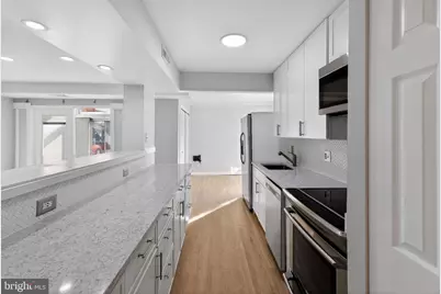 7732 Hanover Parkway #101, Greenbelt, MD 20770 - Photo 8