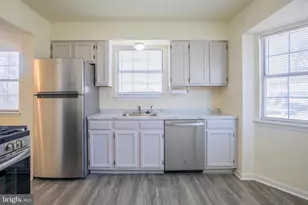 6721 Central Hills Terrace, Landover, MD 20785 - Photo 18