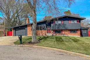 5504 Westminster Ct, Temple Hills, MD 20748 - Photo 2