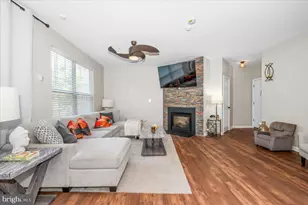 14257 Hampshire Hall Ct, Upper Marlboro, MD 20772 - Photo 4