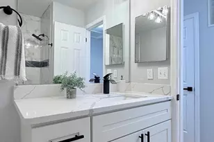 13 Alexandria Overlook Dr, Oxon Hill, MD 20745 - Photo 70