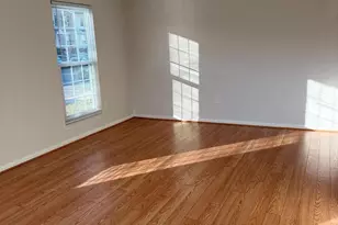 2401 W Rosecroft Village Cir, Oxon Hill, MD 20745 - Photo 6