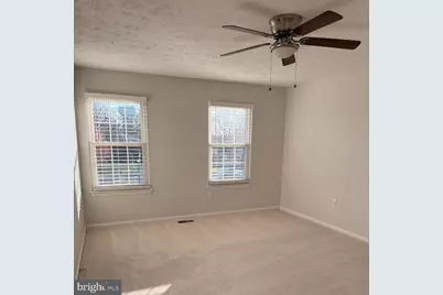 2401 E Rosecroft Village Circle, Oxon Hill, MD 20745 - Photo 2