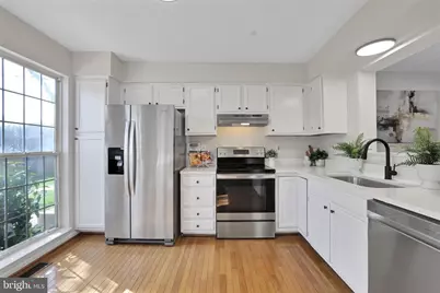 11407 Falcon Ridge Court, Beltsville, MD 20705 - Photo 4