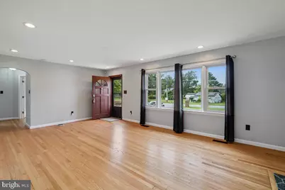 8206 Dangerfield Place, Clinton, MD 20735 - Photo 6