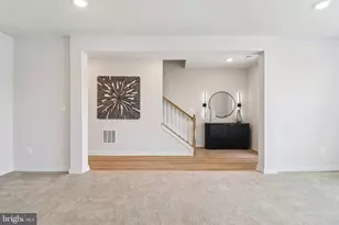 717 Fairmont Dr, Bowie, MD 20716 - Photo 4