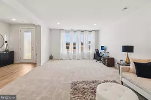 717 Fairmont Dr, Bowie, MD 20716 - Photo 6