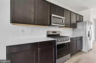 5225 Manor Park Dr, Upper Marlboro, MD 20772 - Photo 12