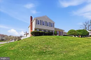 2703 Lackawanna Pl, Hyattsville, MD 20783 - Photo 2