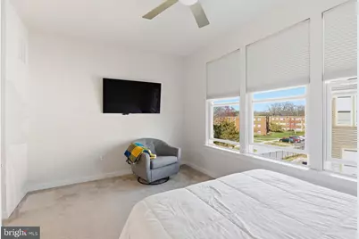 2519 Crimson Fox Drive, Hyattsville, MD 20782 - Photo 16