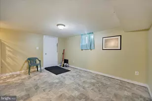 749 Audrey Ln, Oxon Hill, MD 20745 - Photo 32