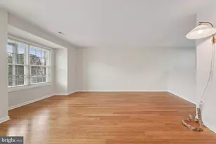 7920 Chapel Cove Dr, Laurel, MD 20707 - Photo 8