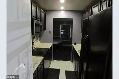 9045 Continental Place, Hyattsville, MD 20785 - Photo 4