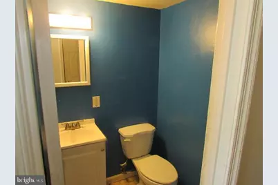 9045 Continental Place, Hyattsville, MD 20785 - Photo 8