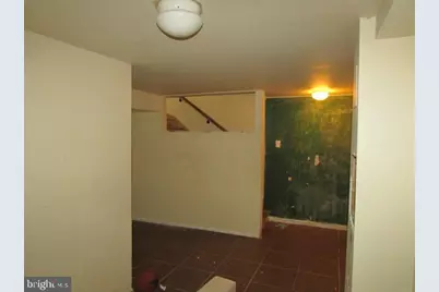 9045 Continental Place, Hyattsville, MD 20785 - Photo 18