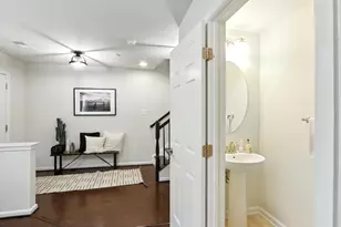 7204 Barrberry Ln, Beltsville, MD 20705 - Photo 4