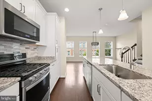 7204 Barrberry Ln, Beltsville, MD 20705 - Photo 8