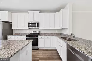 1017 Flester Ln, Laurel, MD 20707 - Photo 12