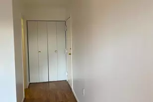 6998 Hanover Pkwy, Greenbelt, MD 20770 - Photo 2