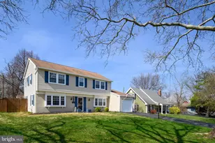 2714 Keystone Ln, Bowie, MD 20715 - Photo 2