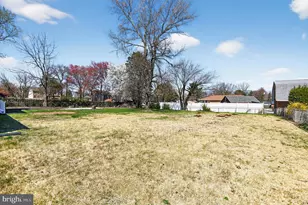 6702 Coolridge Rd, Temple Hills, MD 20748 - Photo 14