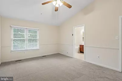 7809 Vanity Fair Drive, Greenbelt, MD 20770 - Photo 6