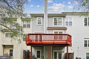 7809 Vanity Fair Dr, Greenbelt, MD 20770 - Photo 30
